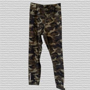 🌺ZYIA ACTIVE GIRLS CAMO LEGGINGS